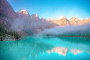 Photo of Moraine Lake taken from the rockpile.